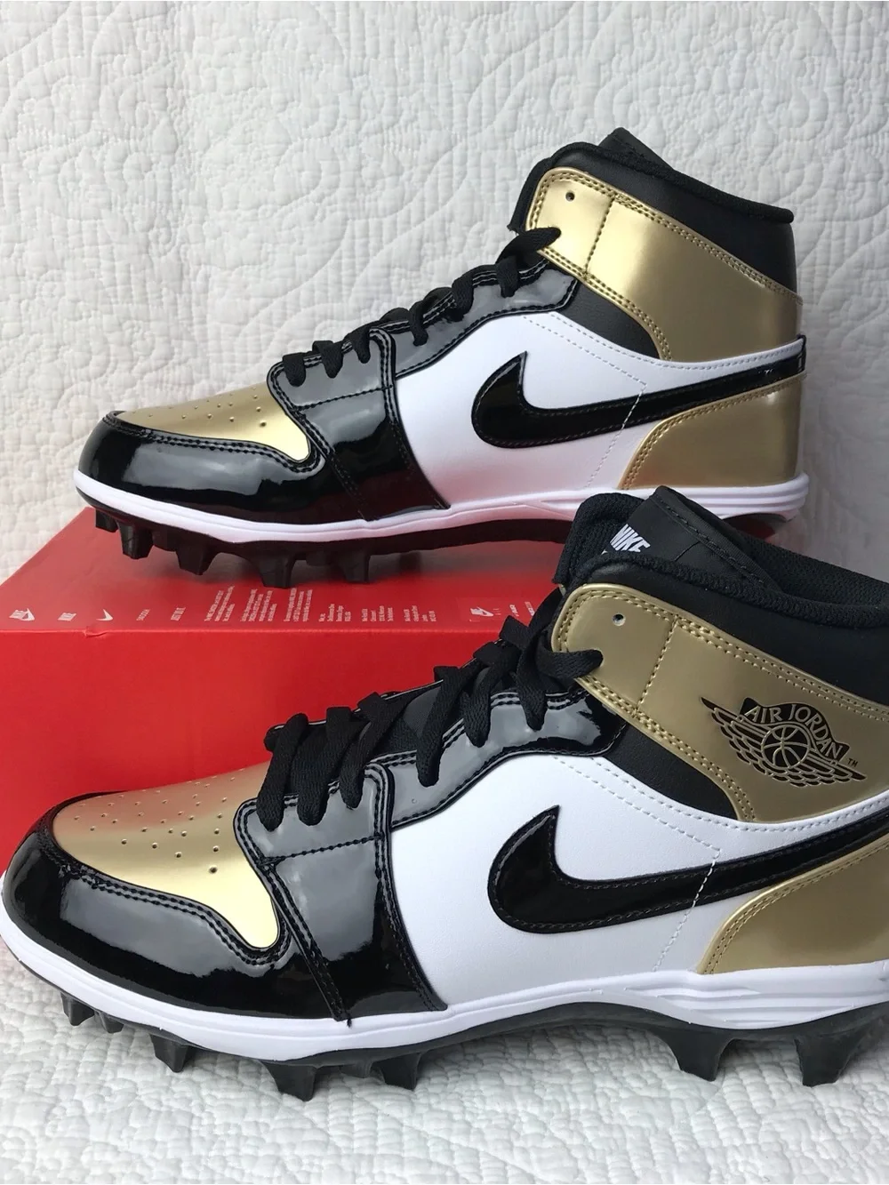 Nike Air Jordan 1 Mid TD Football Cleats Men’s SZ 11 Metallic Gold FJ6805-701